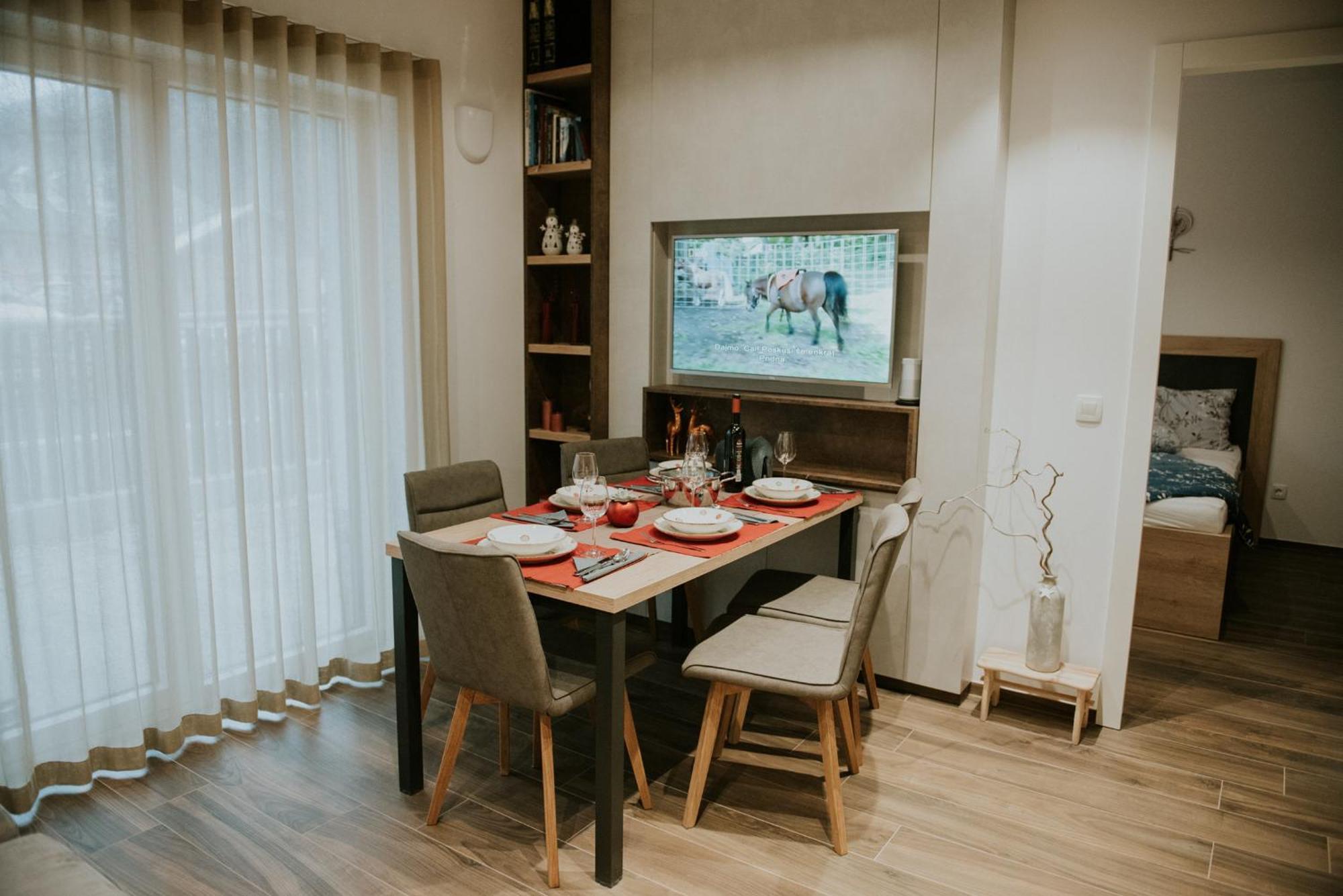 Vila Mojca Apartments Jasna & Jelka 克拉尼斯卡戈拉 客房 照片