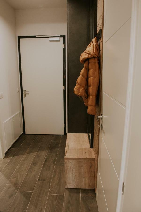 Vila Mojca Apartments Jasna & Jelka 克拉尼斯卡戈拉 外观 照片